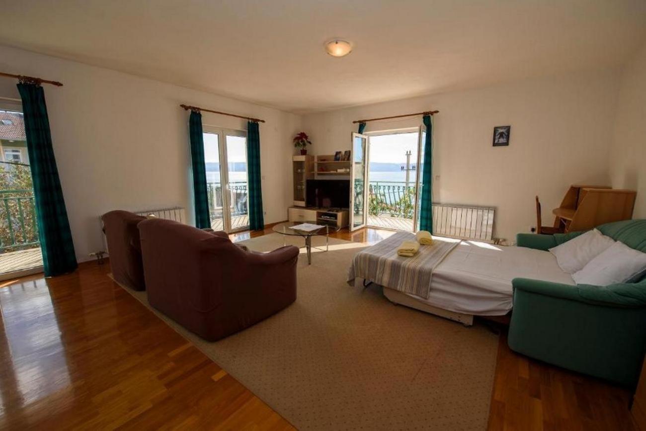Apartments By The Sea Suhi Potok, Omis - 14555 เยเซนิเซ ภายนอก รูปภาพ